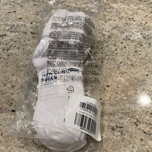 NWT 6-pack girls turn cuff socks Old Navy M 13-3Y